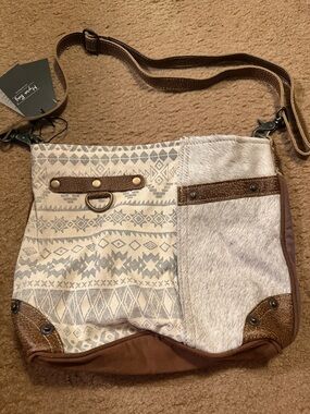 Myra Side Floral Design Shoulder Bag Cream, Gray, and Brown Aztec New with Tags